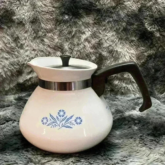 Vintage Corningware blue cornflower  teapot/coffee pot - Picture 3 of 13